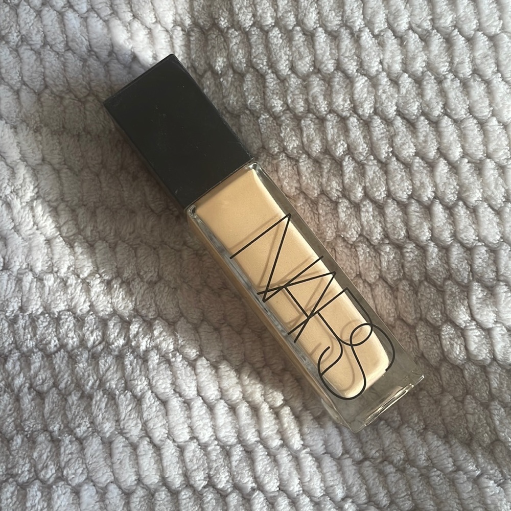 Nars radiant longwear foundation in PUNJAB -used a few times more than half full